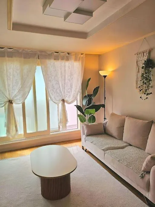 Oasis Apartment Seoul