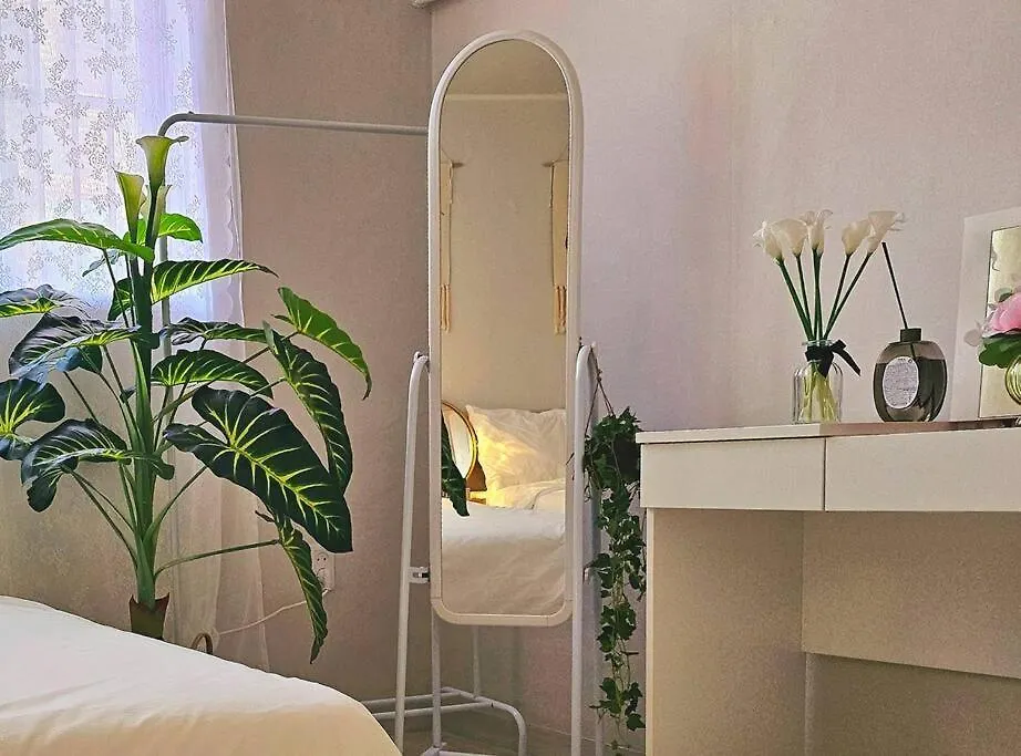 Oasis Apartment Seoul